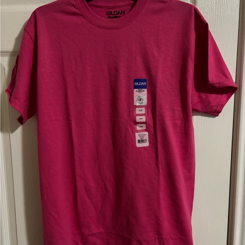 Gildan Men’s Short Sleeve Crewneck T-Shirt - Hot Pink